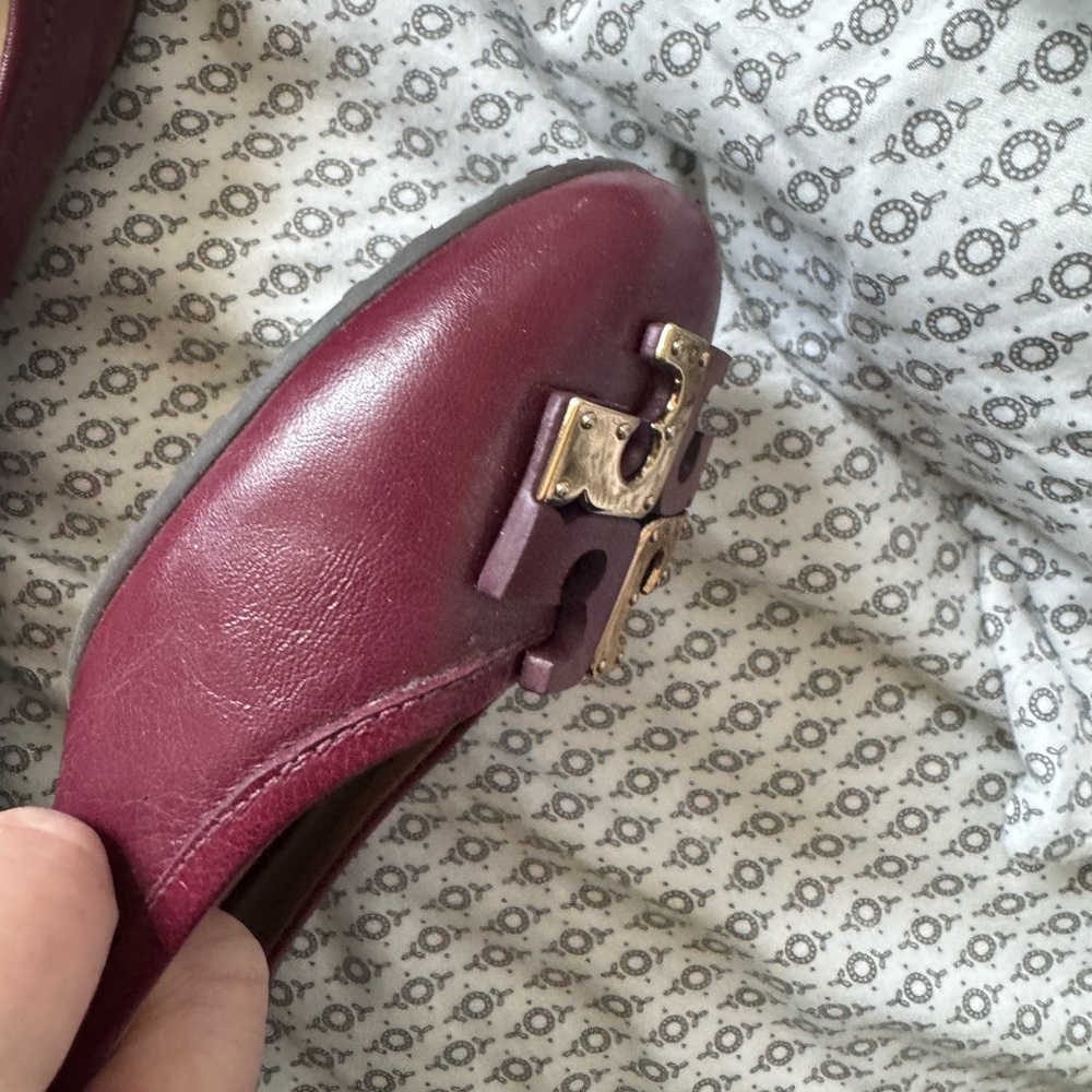 Tory Burch flats excellent condition - Picture 3 of 10